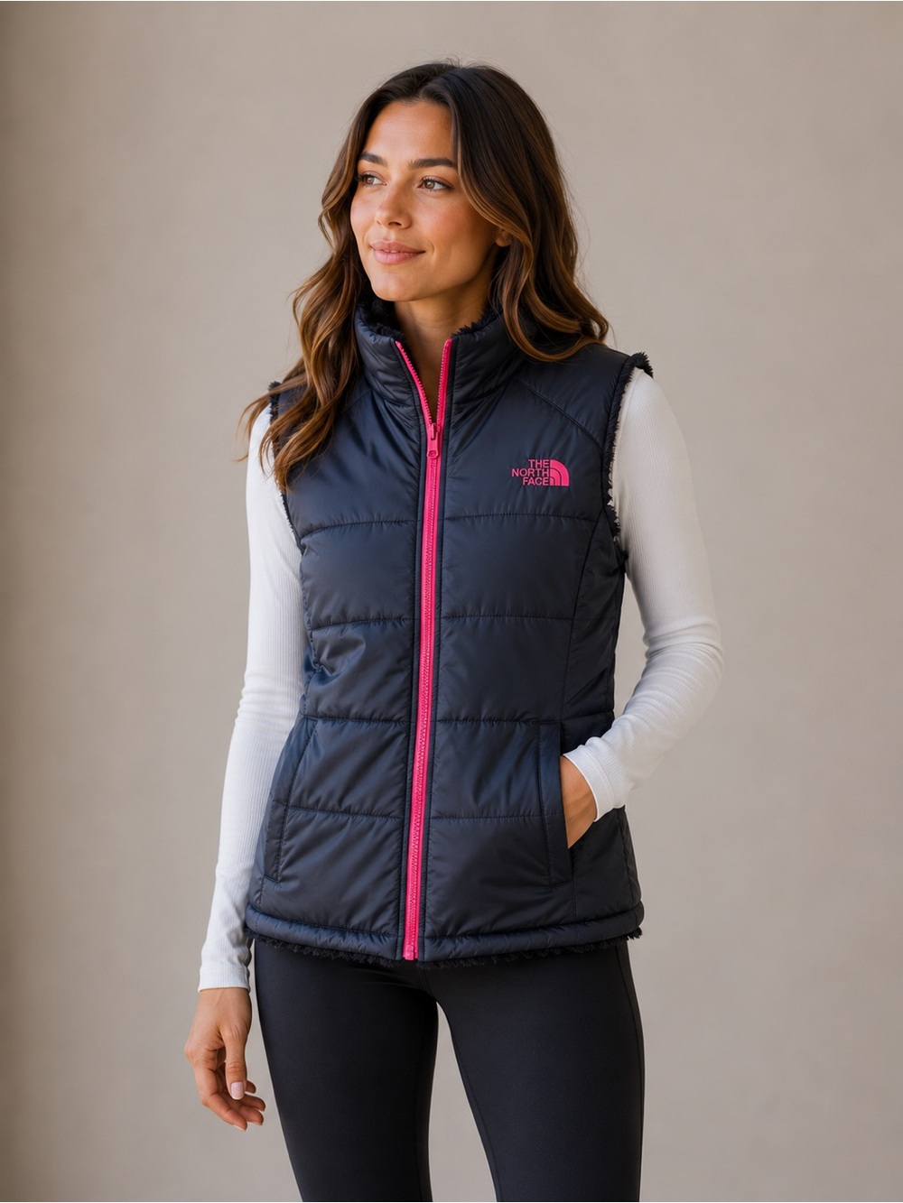The North Face Women’s Mossbud Swirl Reversible Vest Dark Purple / Pink M